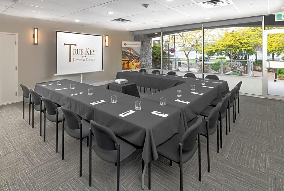 Harrison Beach Hotel