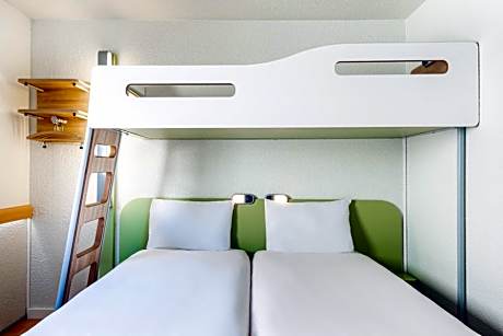 Basic Triple Room