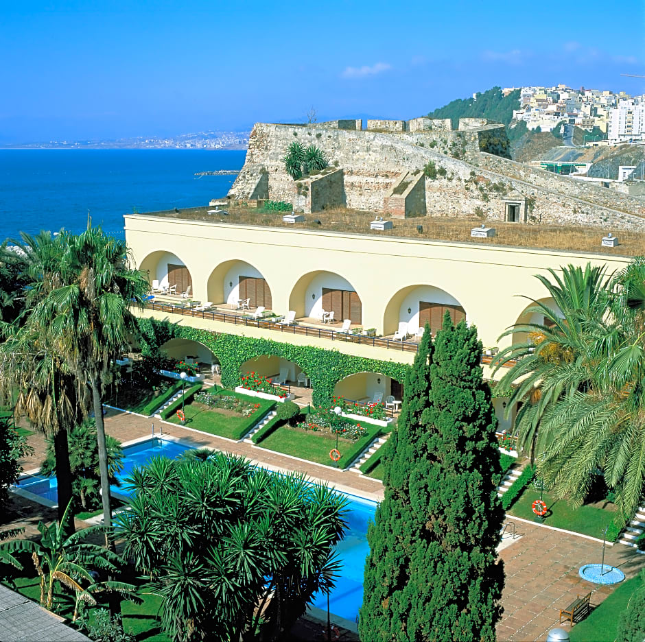 Parador De Ceuta Hotel La Muralla