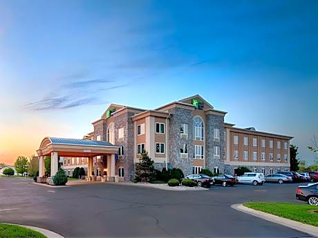Holiday Inn Express Hotel & Suites Saginaw By IHG