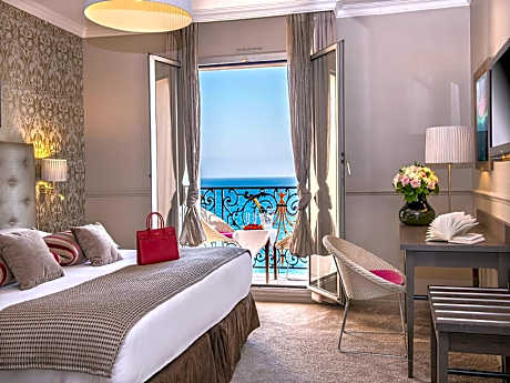 Deluxe Double or Twin Room with Sea View