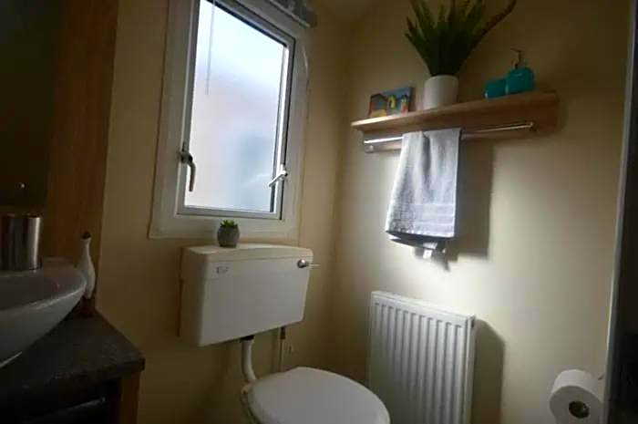 Oyster Etchingham SEAVIEW