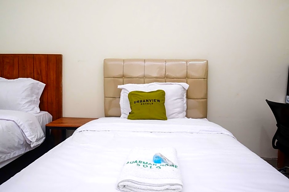 Urbanview Syariah Kadarman Home Laweyan by RedDoorz