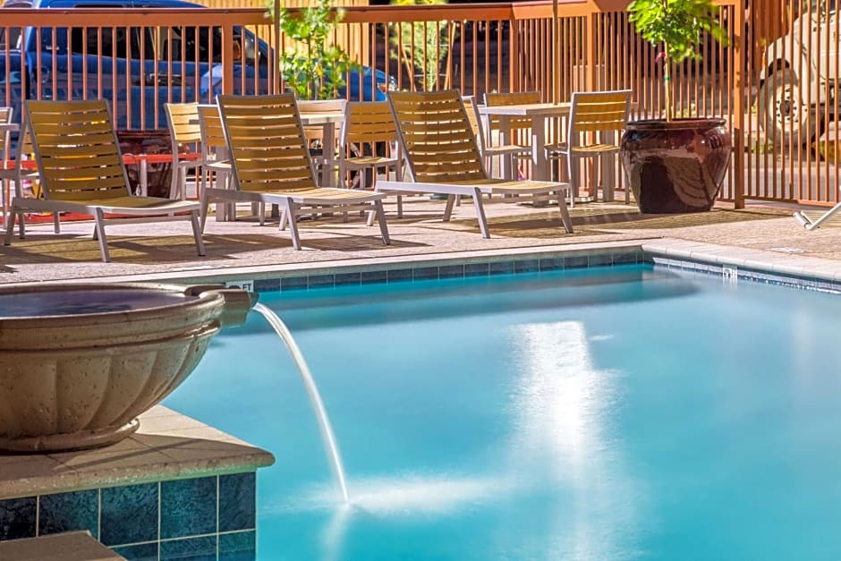 Hampton Inn By Hilton & Suites Phoenix East Mesa, AZ