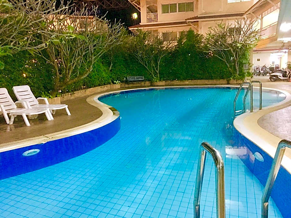 Baan Klang Condo Hotel Hua Hin