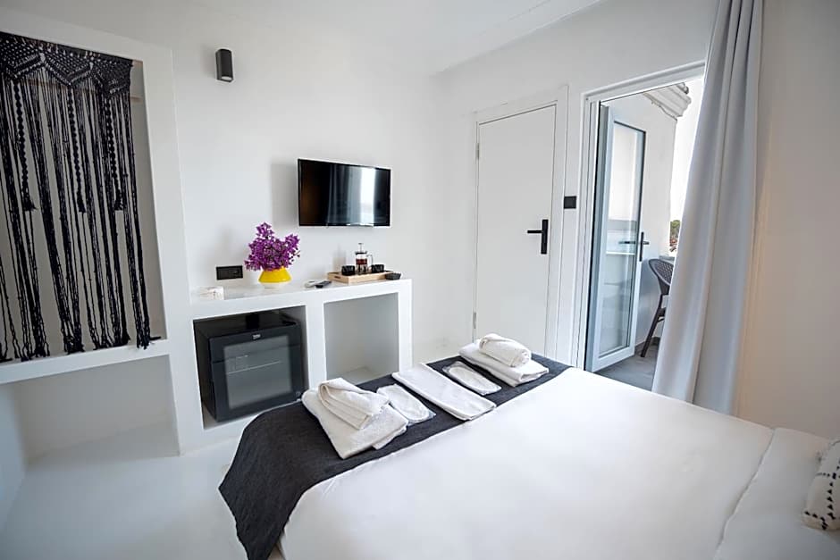 Çamlık 87 Hotel Ayvalık