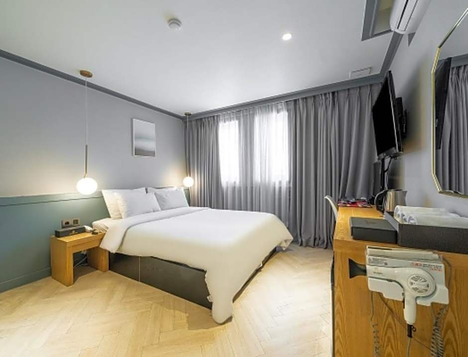 Brown Dot Cheongju City Hall Branch