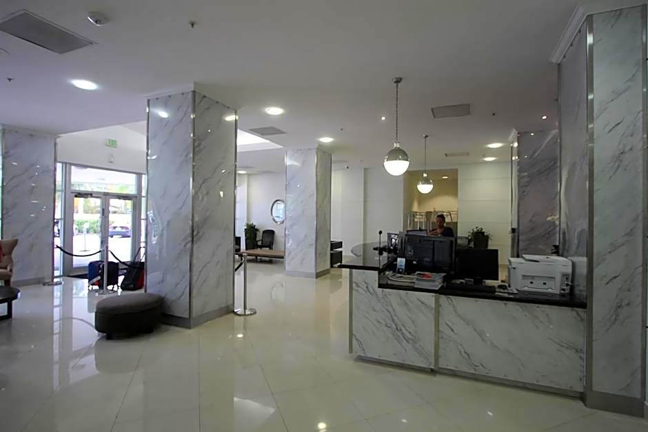 Ocean Reserve Piso 7 STR-310