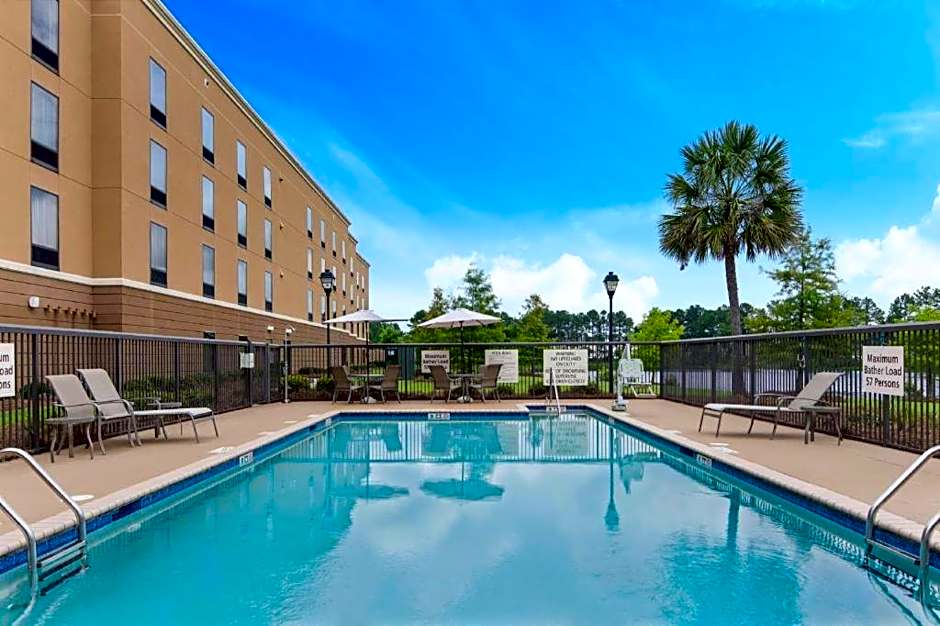 Hampton Inn By Hilton And Suites Savannah-Airport