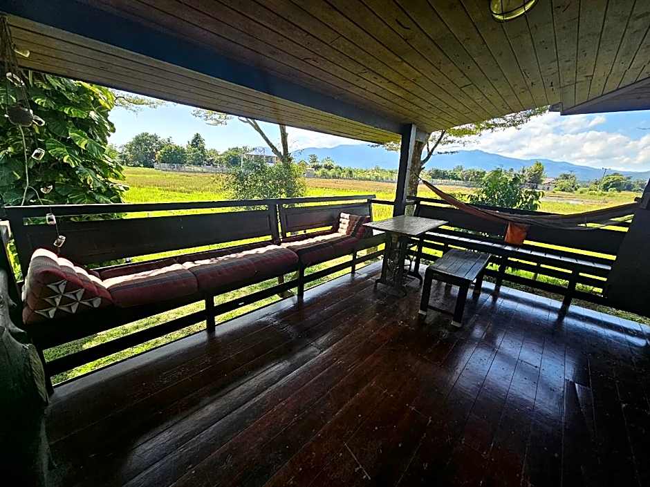 Baan Tung Boon Lom – Chiang Mai, IA
