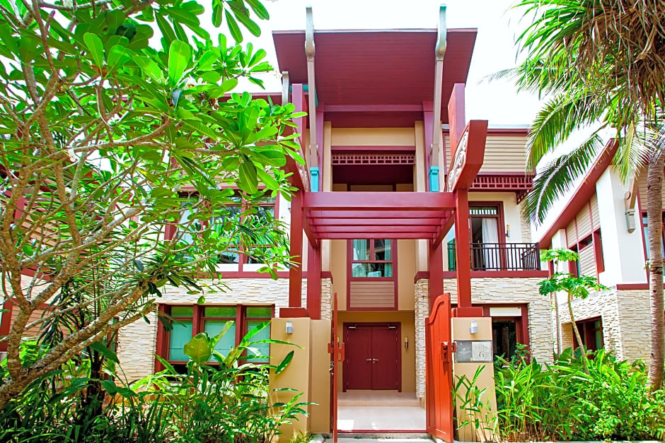 Amatapura Beach Villa 6, SHA Certified 