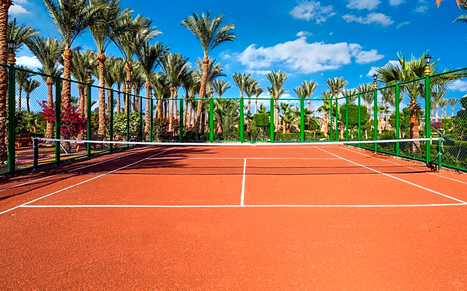 SUNRISE Le Jarden Resort