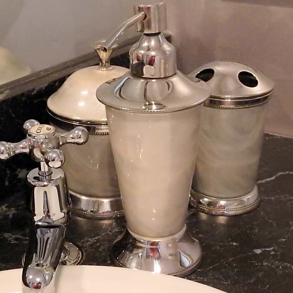 Bowral Road Art Gallery Bed and Breakfast