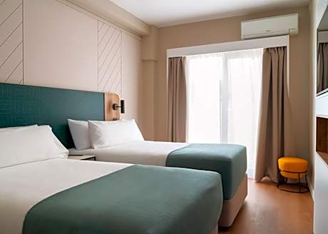 Twin Room with Balcony