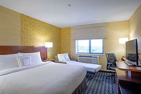 King Studio with Sofa Bed