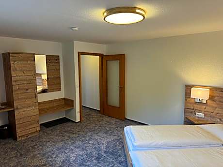 Double Room with Balcony (3 Adults)