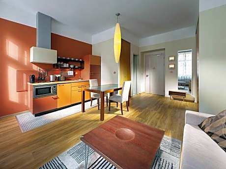 Deluxe One-Bedroom Suite