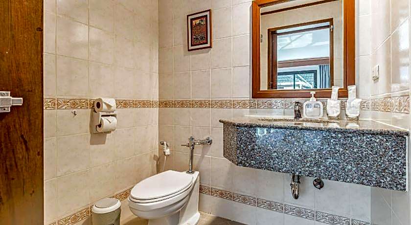 Rattana Karon Beach Hotel