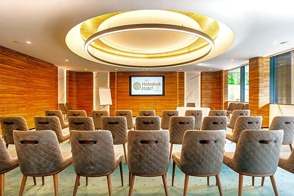 HABAKUK Wellness & Event Hotel