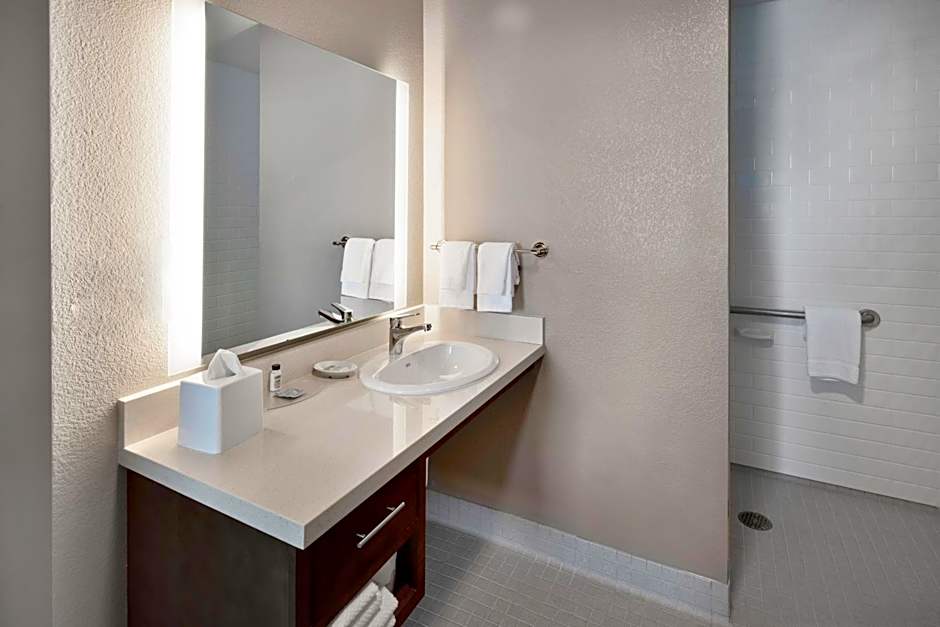 Staybridge Suites Irvine - John Wayne Airport By IHG