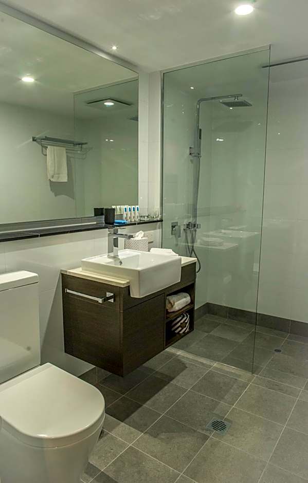 The Gerald Apartment Hotel