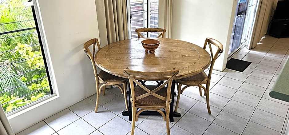 Mango Tree Holiday Apartments