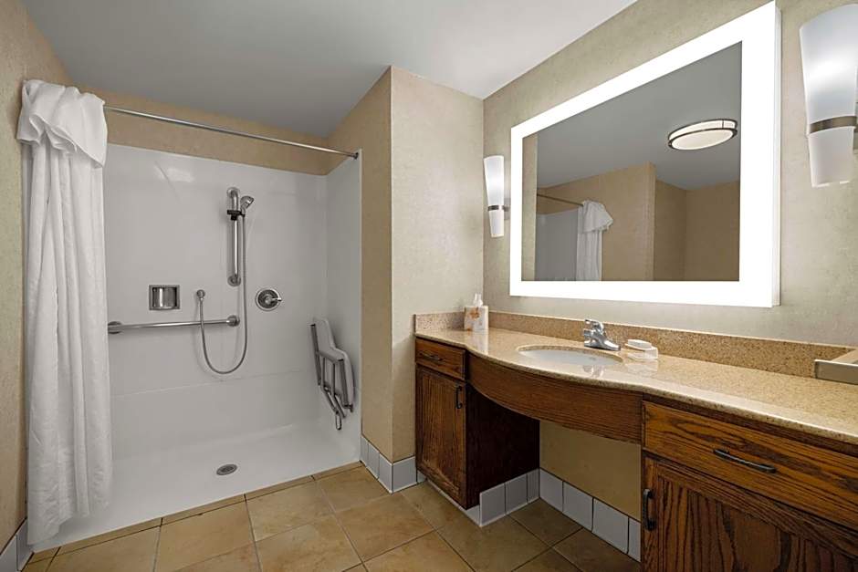 Homewood Suites By Hilton Bakersfield, Ca