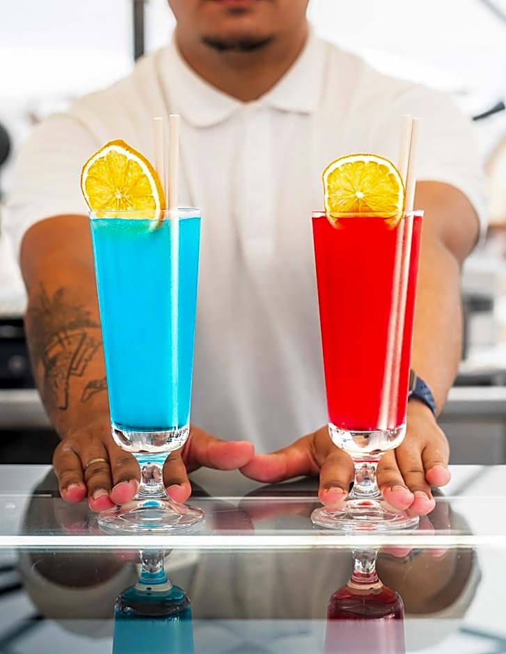 Marinell Collection Palm-Mar