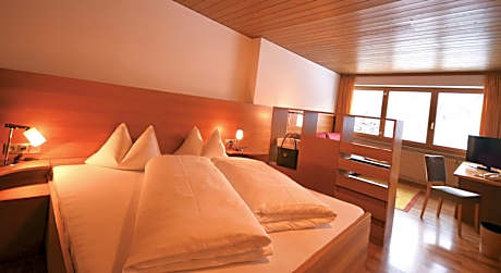 Double Room with Sitting Area