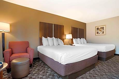 2 Double Beds, Non-Smoking, High Speed Internet Access, Microwave And Refrigerator, Coffee Maker, Ir