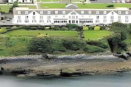 Bayview Hotel