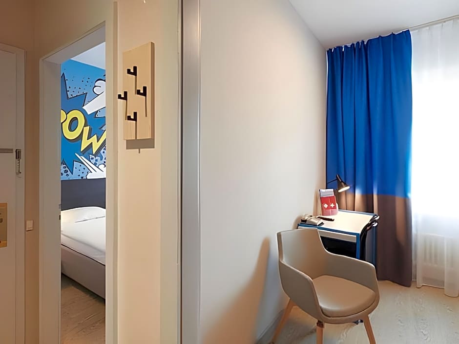 Crystal Hotel