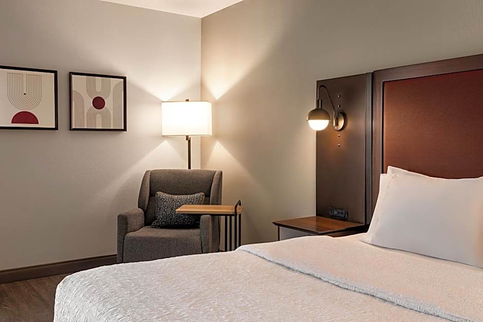 Hampton Inn By Hilton Columbia Downtown Historic District