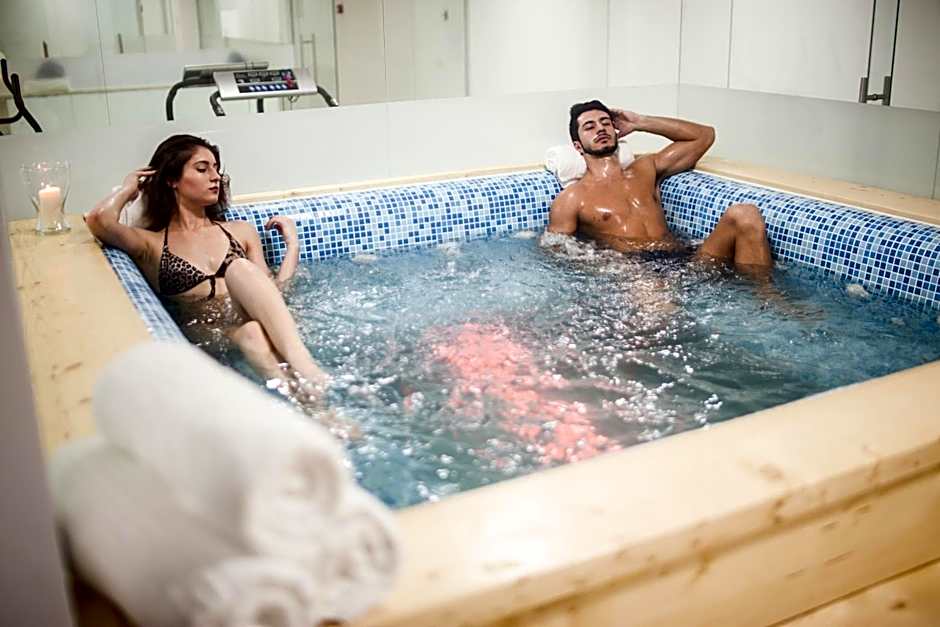 Victoria Bulevard Hotel