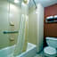 Red Roof Inn & Suites Philadelphia - Bellmawr