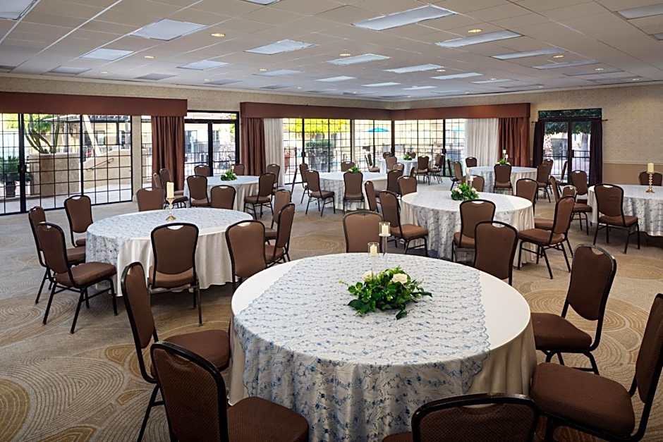 Wyndham Tucson Airport & Conference Center