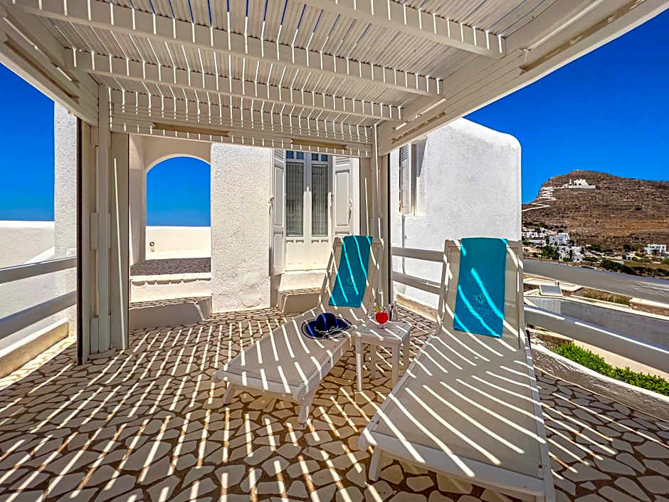 Aspalathras White Hotel