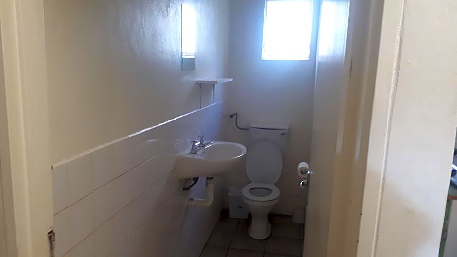 Gum Tree Lodge Backpackers