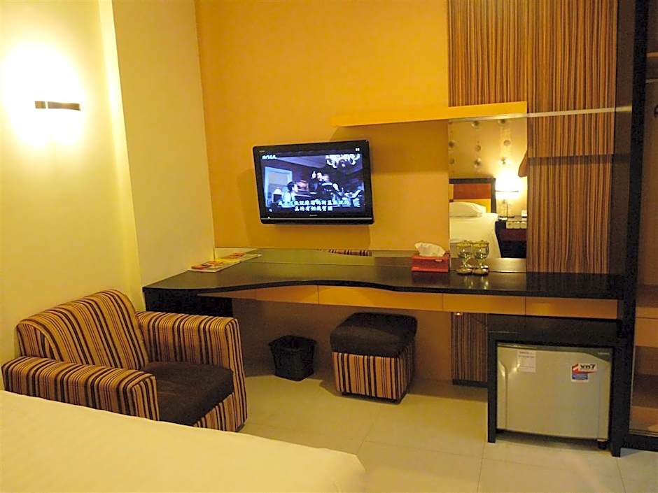 Sumber Ria Hotel