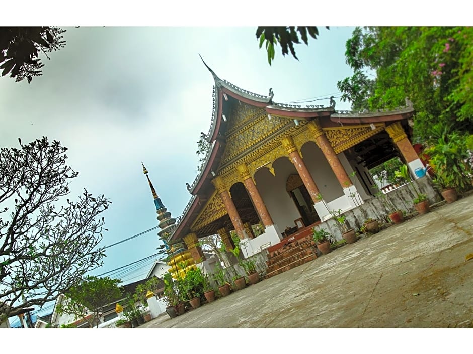 The View Pavilion Hotel