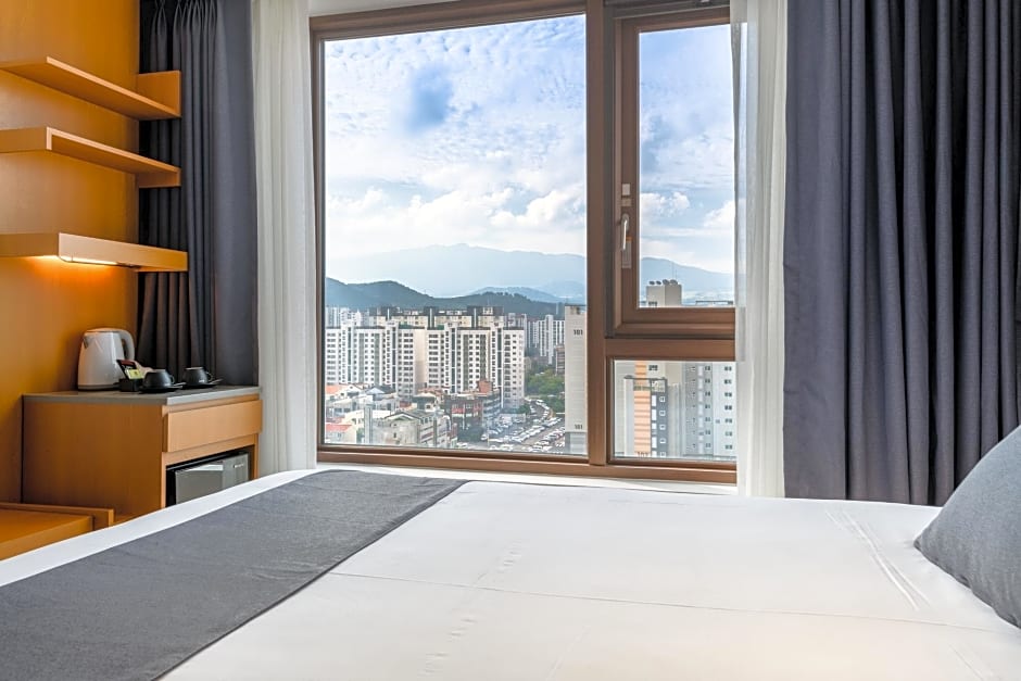 AVIA Hotel Jeju