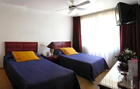 Twin Room with View