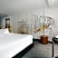 Hotel PUR, Quebec, a Tribute Portfolio Hotel