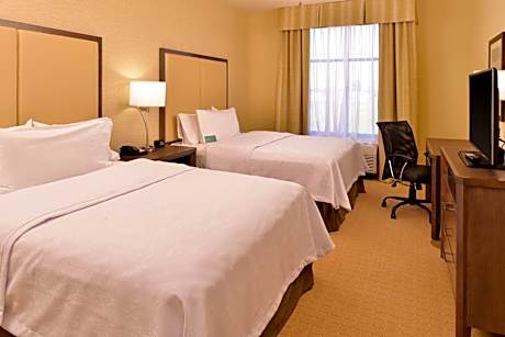 One-Bedroom Queen Suite with Two Queen Beds - Non-Smoking