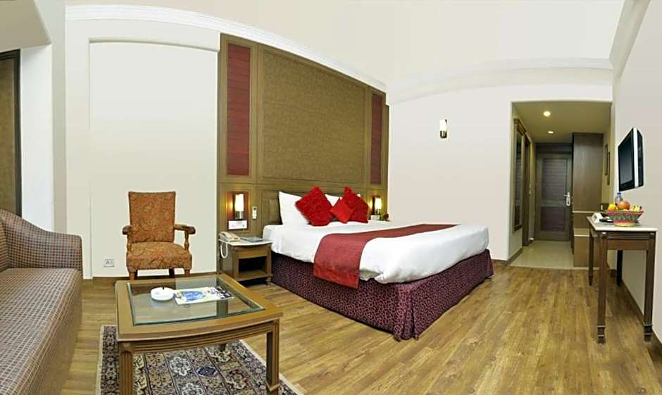 Photo 1 of 5 of Superior 1 Double Bed or 2 Beds