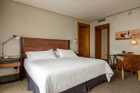 Presidential King Suite - Non-Smoking