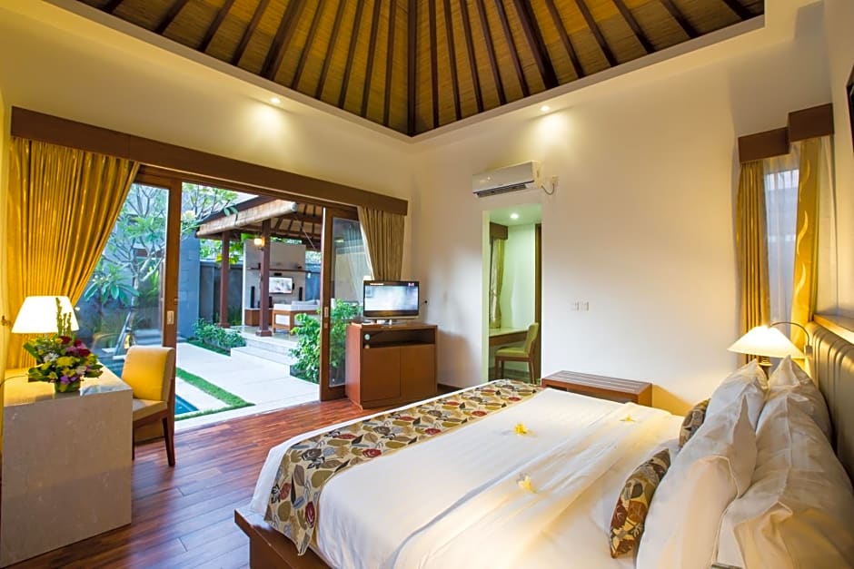 The Astari Villa and Residence