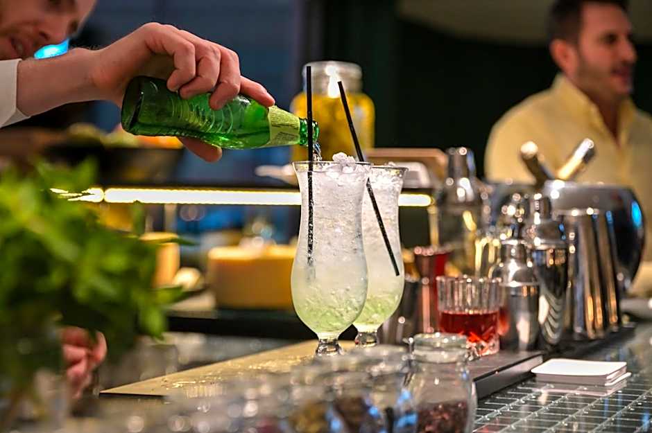 Aparthotel Mariano Cubi