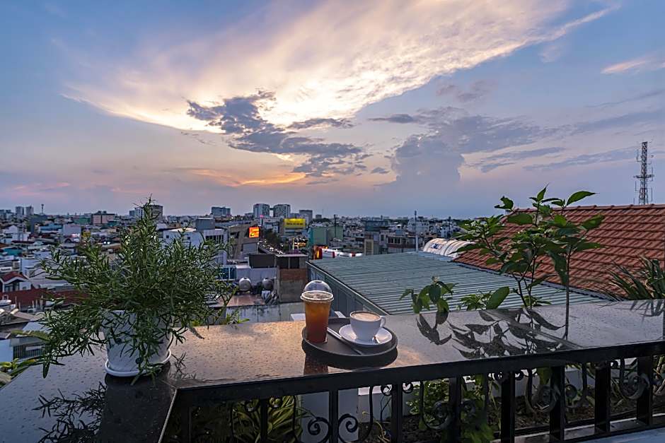 Collection O VyVy Airport Hotel