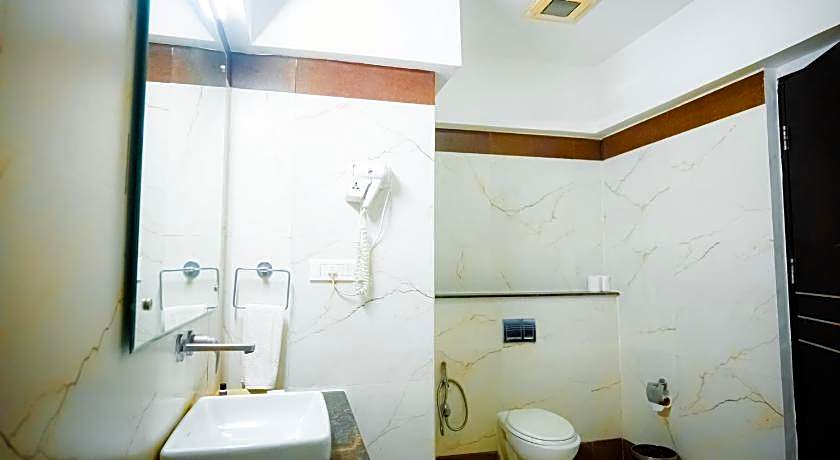 Poppys Hotel Madurai